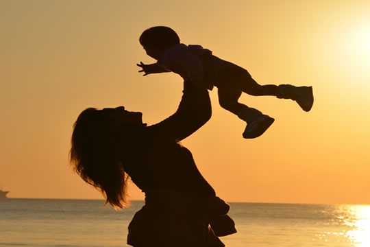 福建超度一次多少钱,招桃花：男生招桃花的面相有什么特征